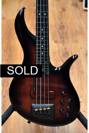 F Bass AC4 Fretless F Bass AC4 Fretless